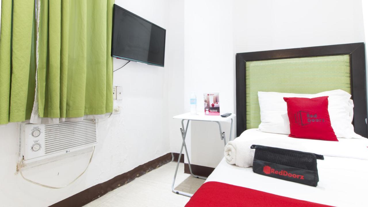 Reddoorz @ Real Fatima Tacloban Hotell Anibong Eksteriør bilde