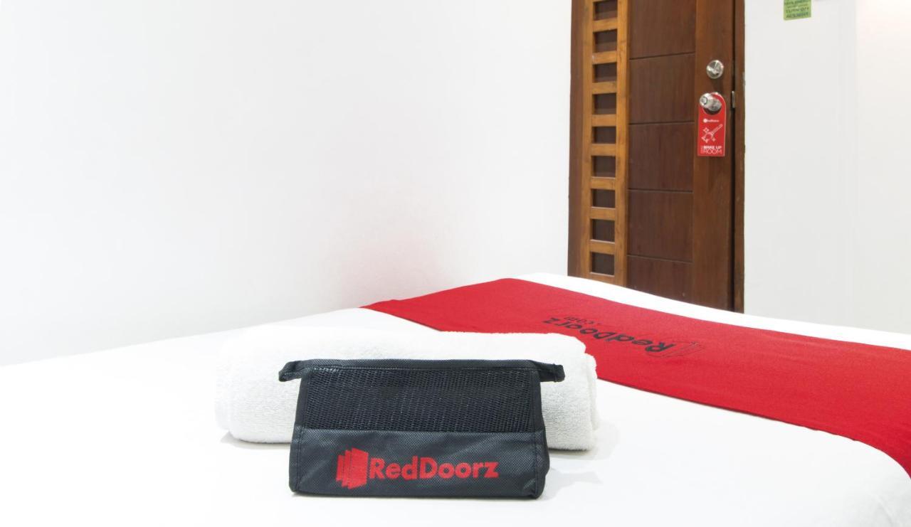 Reddoorz @ Real Fatima Tacloban Hotell Anibong Eksteriør bilde