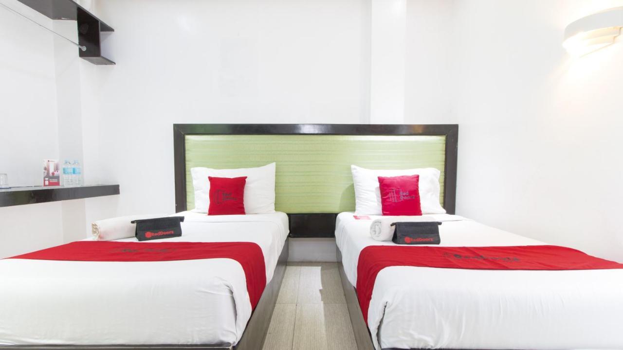 Reddoorz @ Real Fatima Tacloban Hotell Anibong Eksteriør bilde