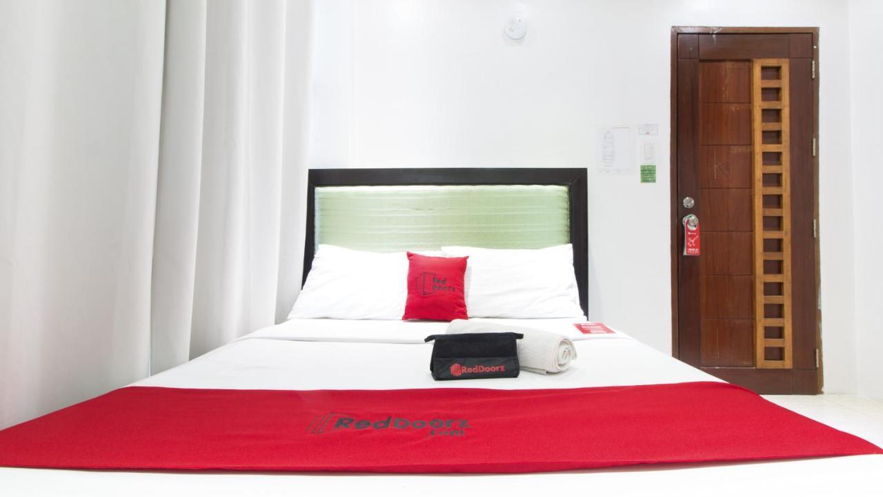 Reddoorz @ Real Fatima Tacloban Hotell Anibong Eksteriør bilde