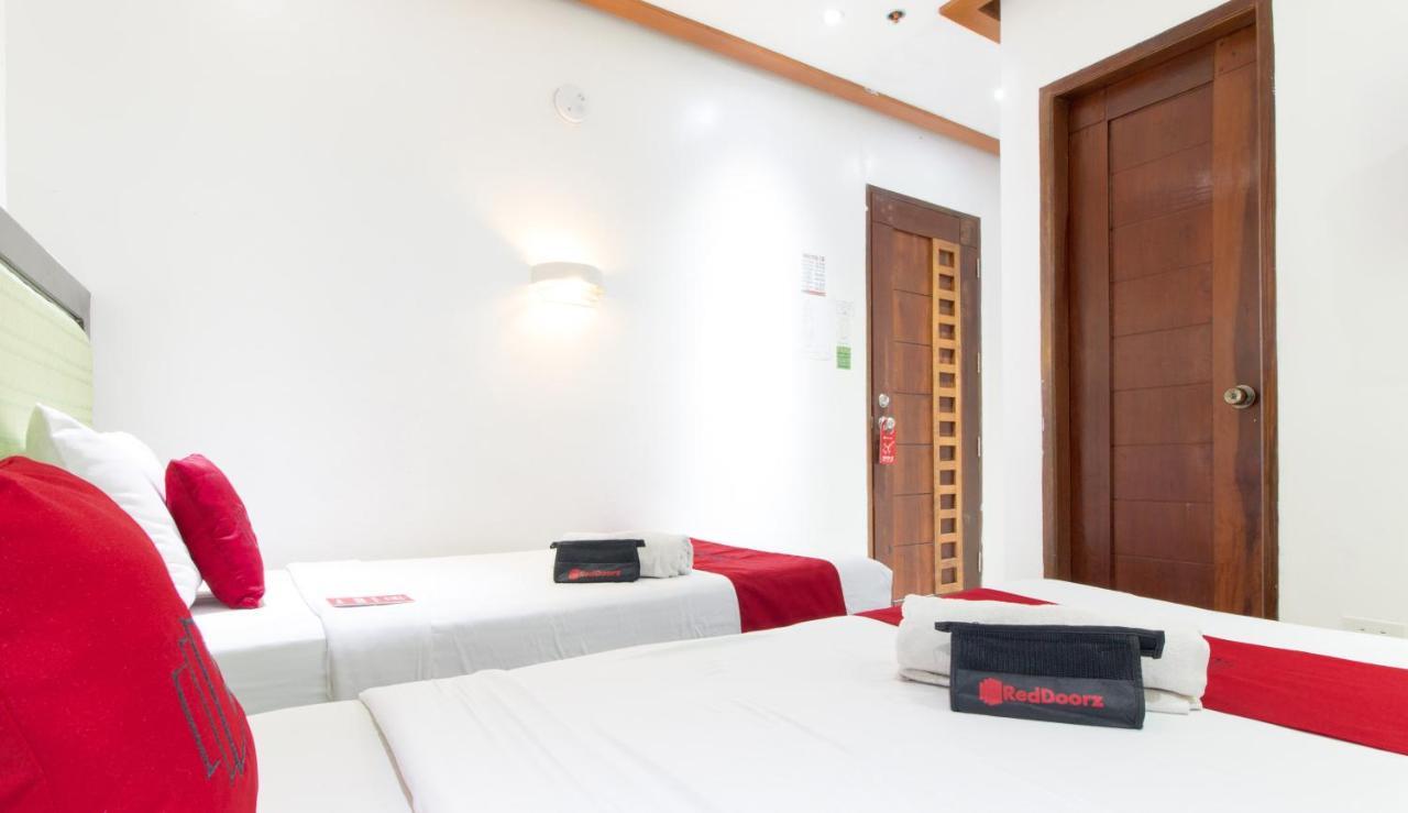 Reddoorz @ Real Fatima Tacloban Hotell Anibong Eksteriør bilde