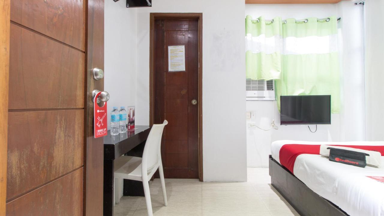 Reddoorz @ Real Fatima Tacloban Hotell Anibong Eksteriør bilde